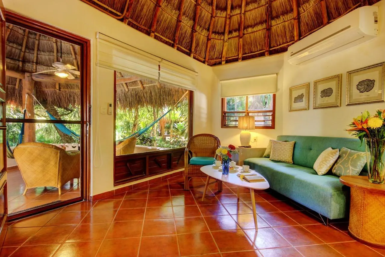 Riviera Maya Suites Playa del Carmen Aparthotel