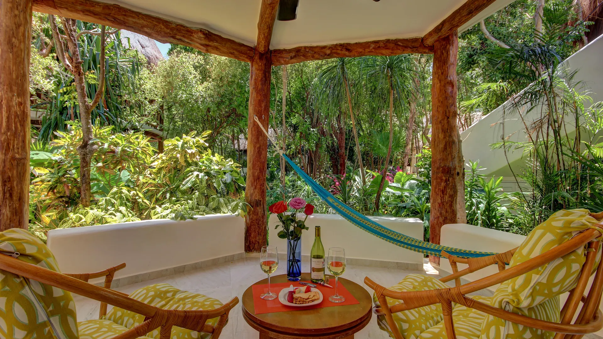 Riviera Maya Suites Playa del Carmen